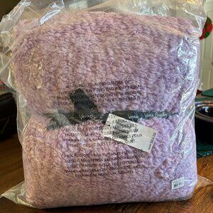 Vera Bradley fluffy fleece blanket